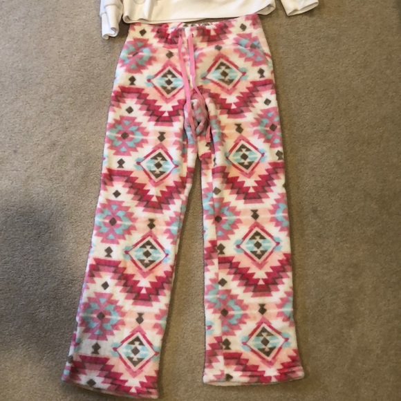 Justice pajamas - Picture 3 of 3